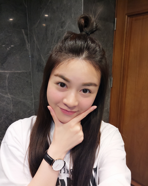 苹果味的第一张照片--汕头相亲服务中心