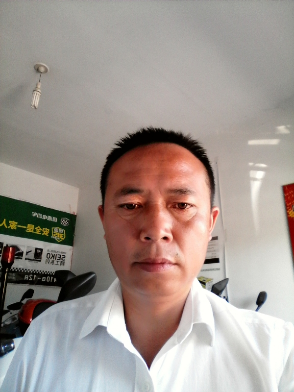 左手的第一张照片--汕头相亲服务中心