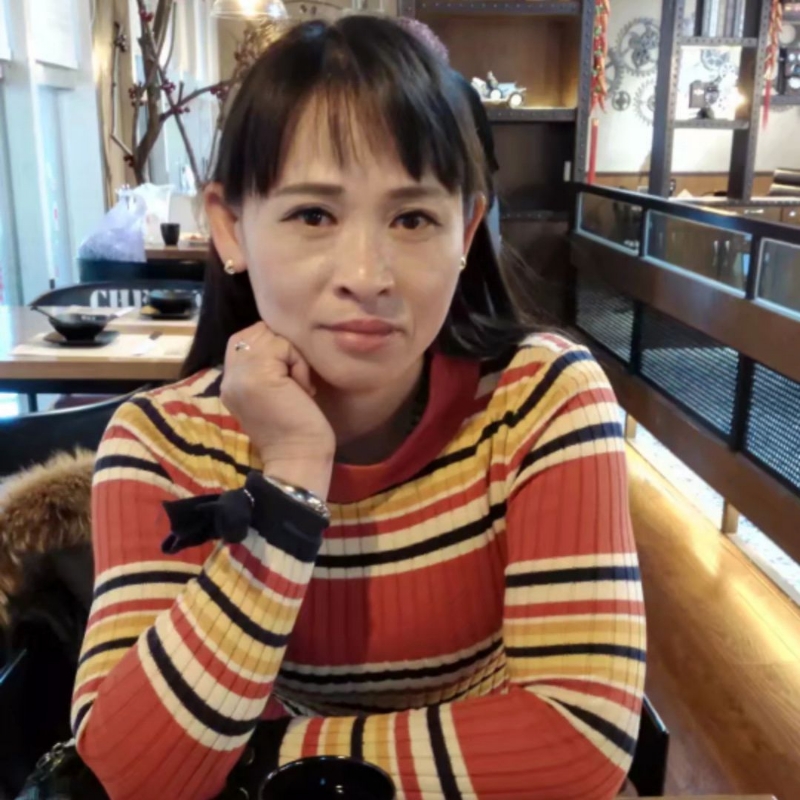 玫瑰花的第一张照片--汕头相亲服务中心