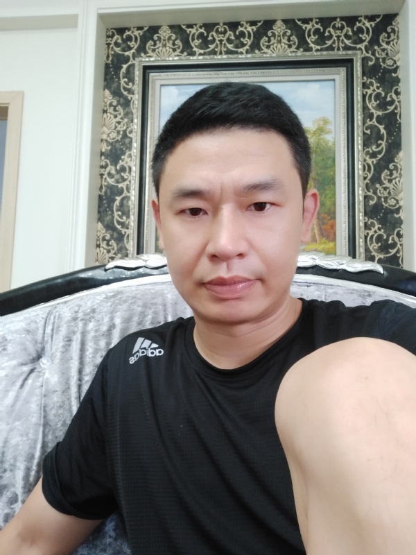 风的第一张照片--汕头相亲服务中心