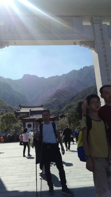 蓝天的第二张照片--汕头相亲服务中心