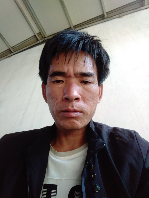 项斌的第一张照片--汕头相亲服务中心