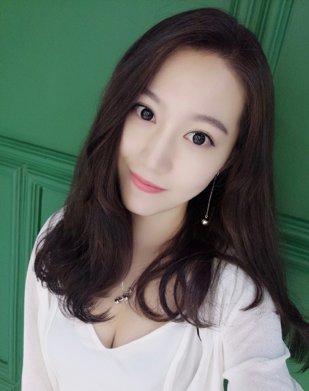 Li的第一张照片--汕头相亲服务中心