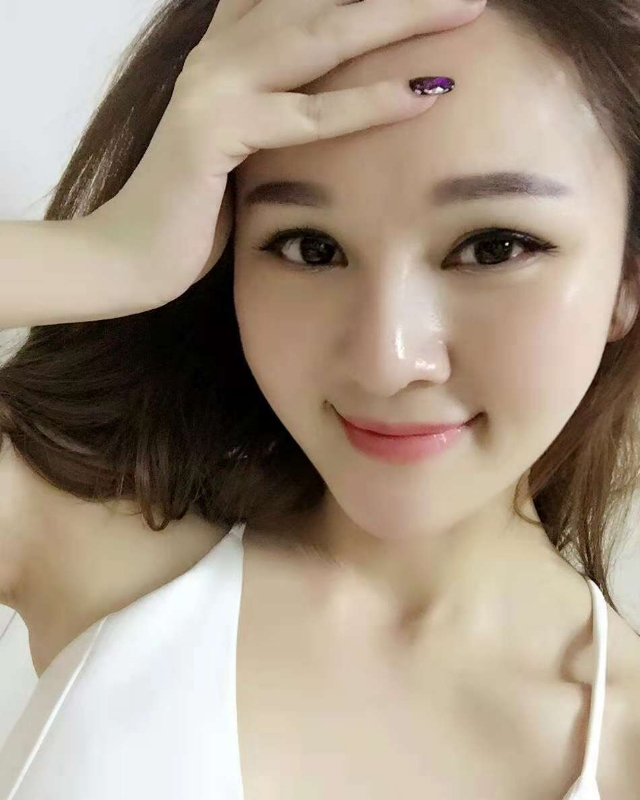 欣颖的第一张照片--汕头相亲服务中心