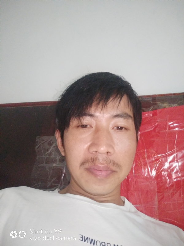 开心过着每一天的第一张照片--汕头相亲服务中心