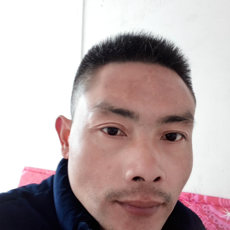 栋栋的第一张照片--汕头相亲服务中心