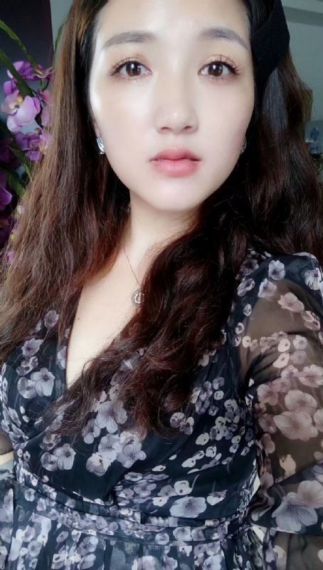 Jasmyn的第一张照片--汕头相亲服务中心