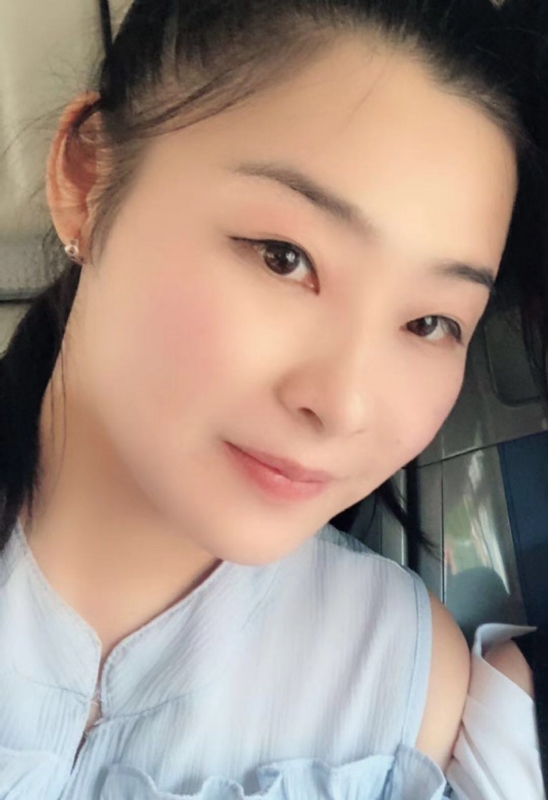 lclc的第一张照片--汕头相亲服务中心