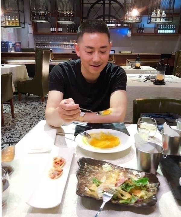 空空如也的第一张照片--汕头相亲服务中心