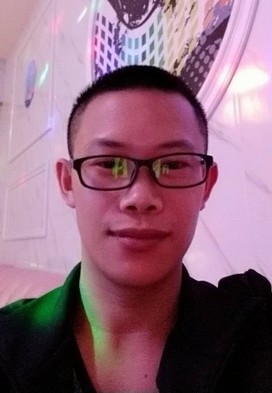 小海哥哥的第一张照片--汕头相亲服务中心