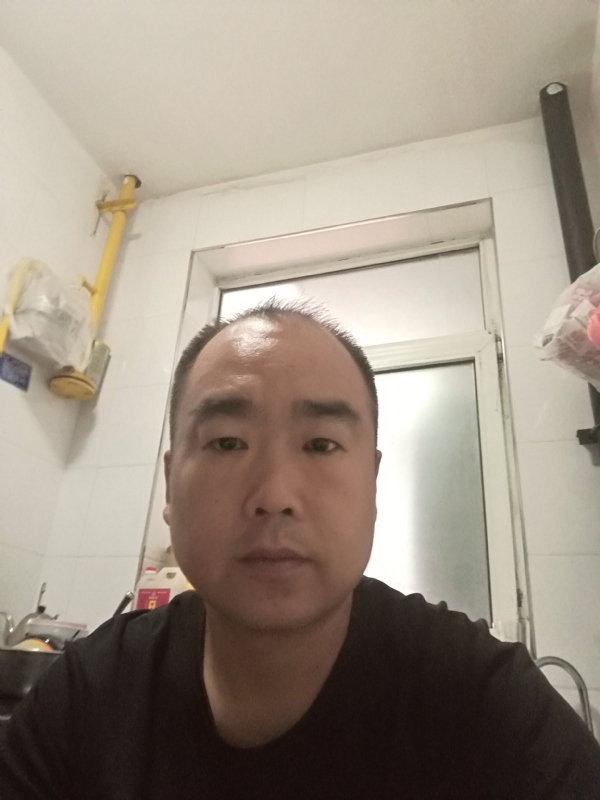 我的心很迷茫的第一张照片--汕头相亲服务中心