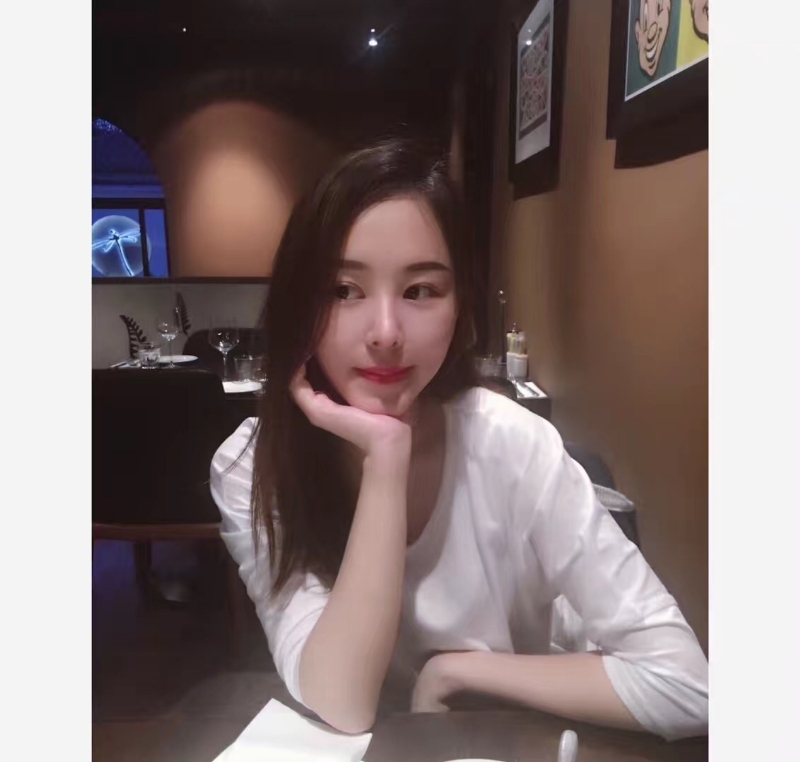 筱月悦的第一张照片--汕头相亲服务中心