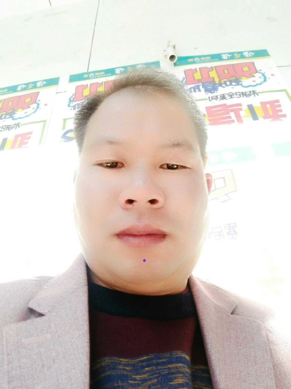 左手牵右手的第一张照片--汕头相亲服务中心