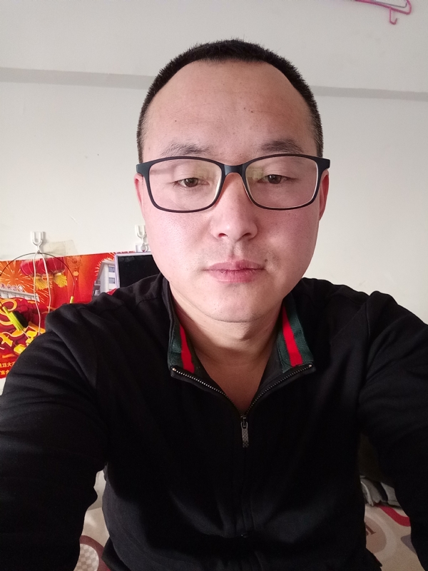 青苹果的第一张照片--汕头相亲服务中心