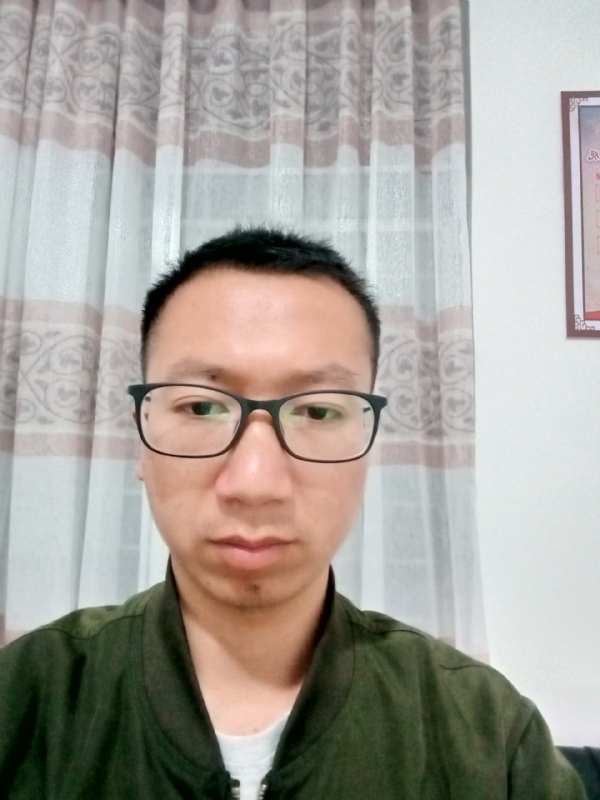 月掩门c的第一张照片--汕头相亲服务中心