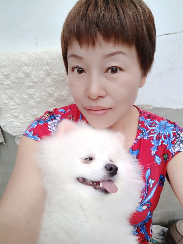 世事无常的第三张照片--汕头相亲服务中心