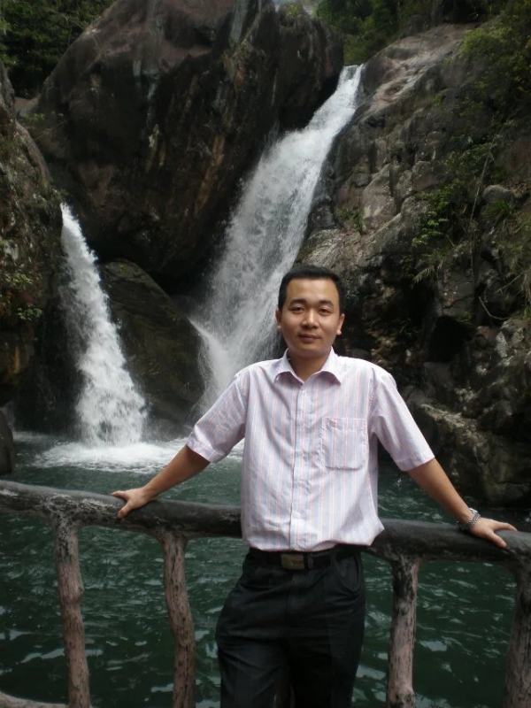 你的依靠的第一张照片--汕头相亲服务中心