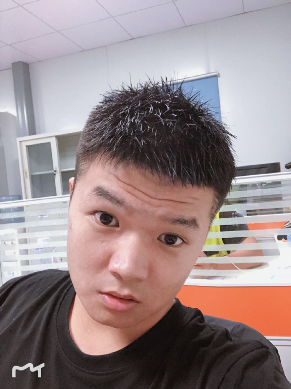 不忘初心的第一张照片--汕头相亲服务中心