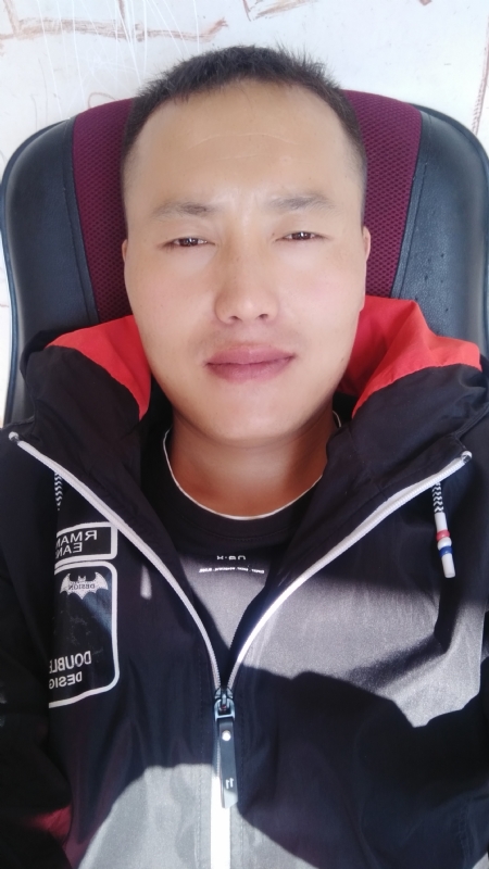 一花一世界的第三张照片--汕头相亲服务中心