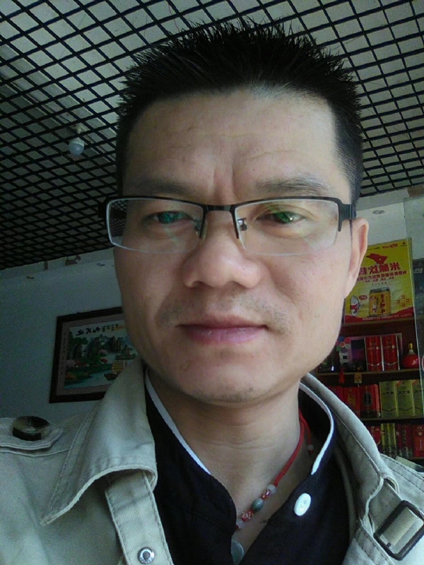 飘逸的第一张照片--汕头相亲服务中心