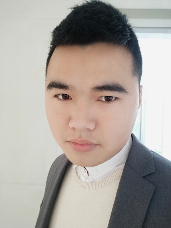 啊辉的第一张照片--汕头相亲服务中心