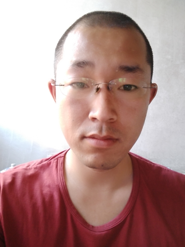 陌生吟的第一张照片--汕头相亲服务中心