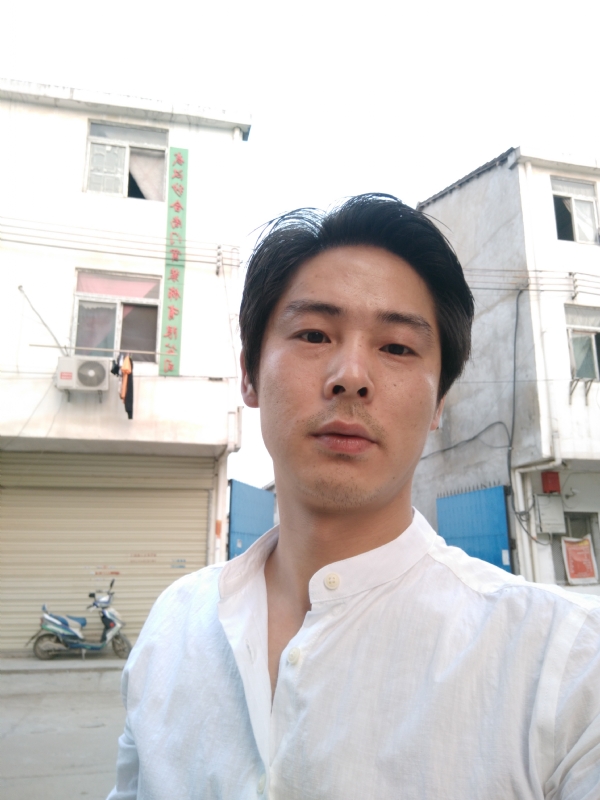 峰哥的第一张照片--汕头相亲服务中心