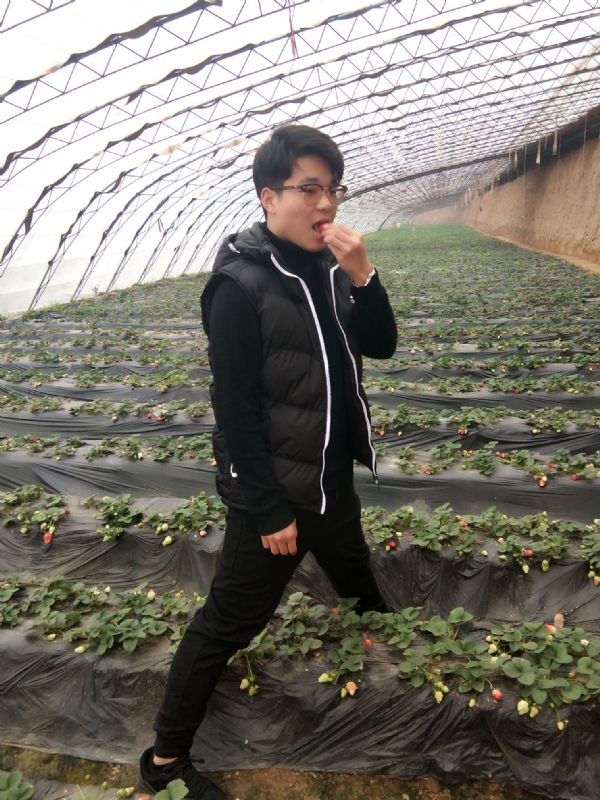 樊小广的第一张照片--汕头相亲服务中心