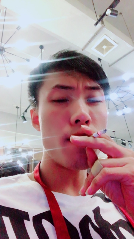 乐天的第四张照片--汕头相亲服务中心