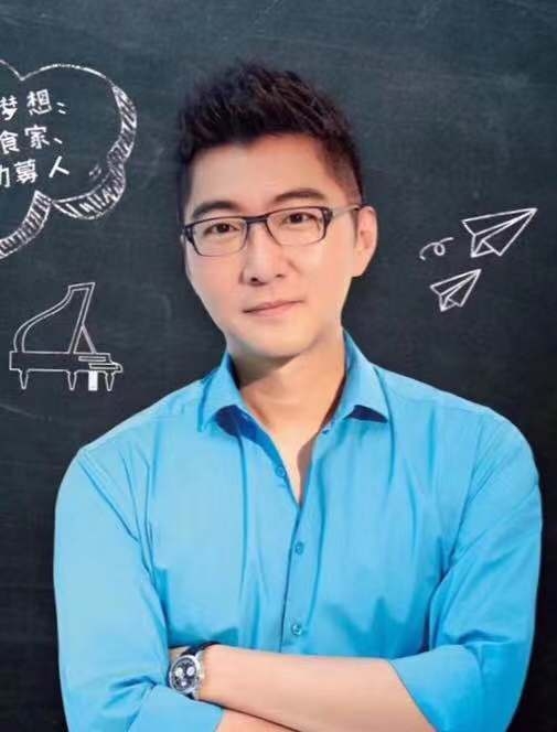 彬的第一张照片--汕头相亲服务中心