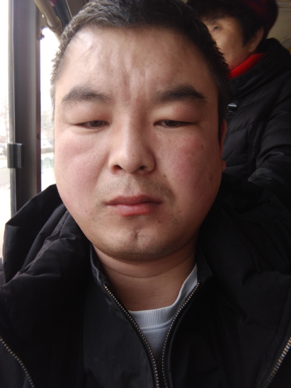 张延义的第一张照片--汕头相亲服务中心