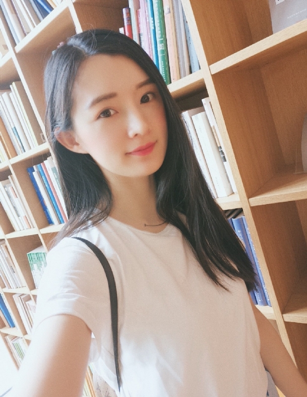 Dan婷的第二张照片--汕头相亲服务中心