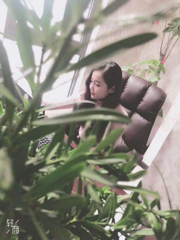 时光浅夏的第二张照片--汕头相亲服务中心