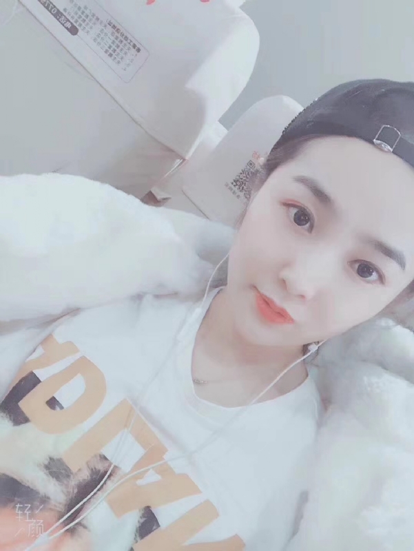 时光浅夏的第三张照片--汕头相亲服务中心