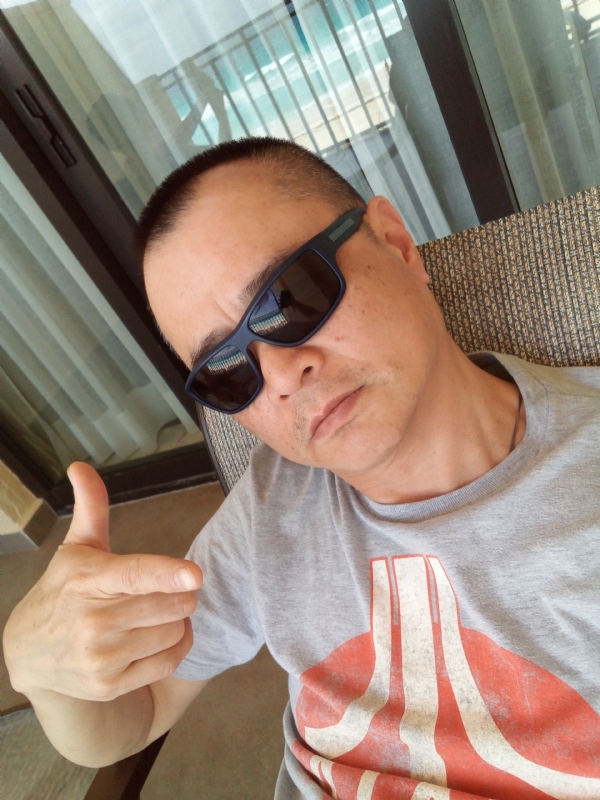 CL的第一张照片--汕头相亲服务中心