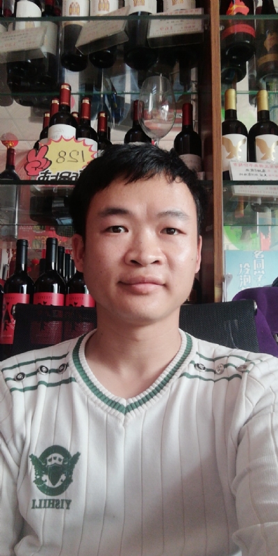 真心征婚的第二张照片--汕头相亲服务中心