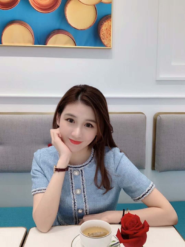 Emily的第二张照片--汕头相亲服务中心