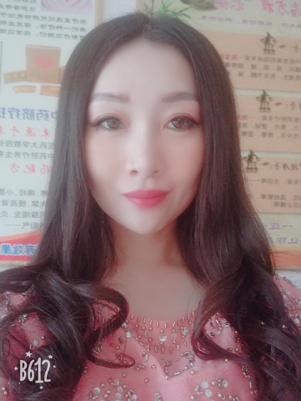 依旧yyl的第一张照片--汕头相亲服务中心