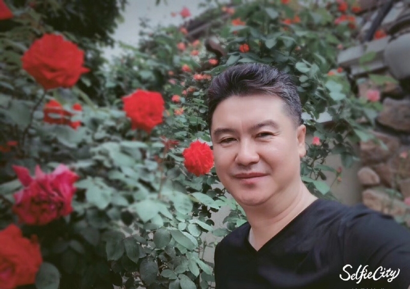 姓李名光耀的第一张照片--汕头相亲服务中心