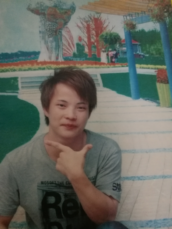 想有个家的第一张照片--汕头相亲服务中心