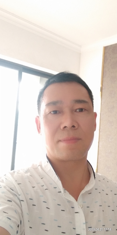 朝望大海的第一张照片--汕头相亲服务中心