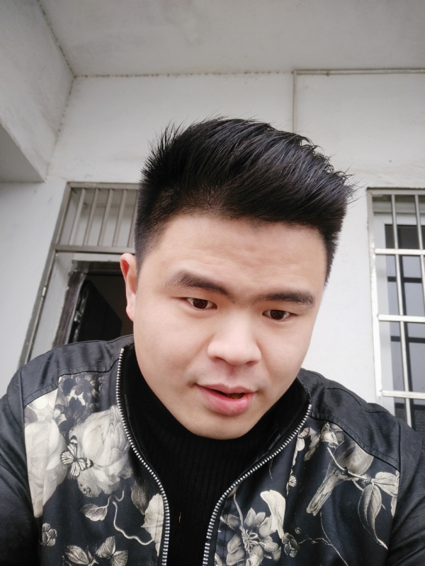 随遇而安的第一张照片--汕头相亲服务中心