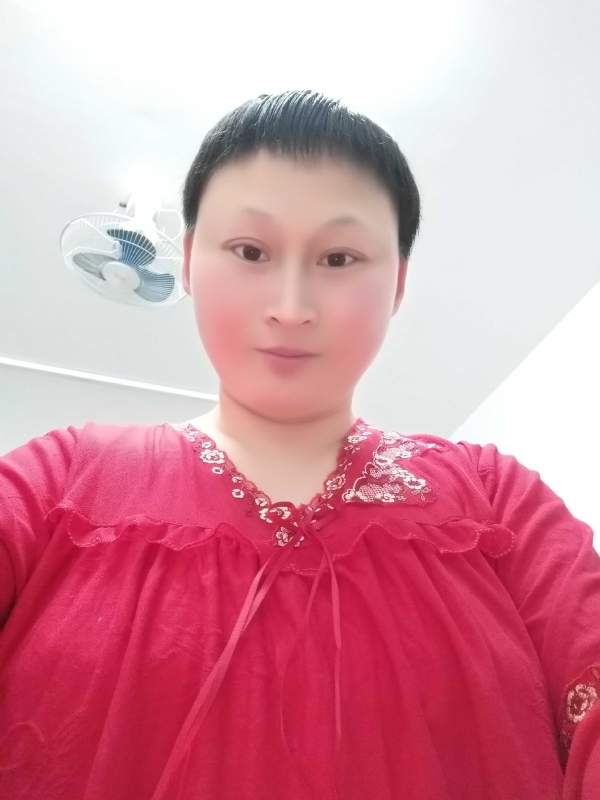 彩虹姐姐永不言弃的第一张照片--汕头相亲服务中心