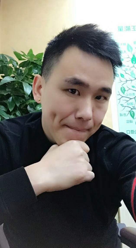 用实力征服一切的第一张照片--汕头相亲服务中心