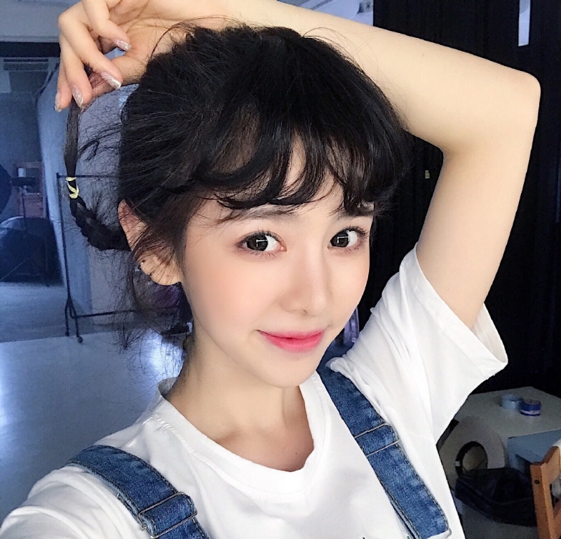 迷离的第一张照片--汕头相亲服务中心