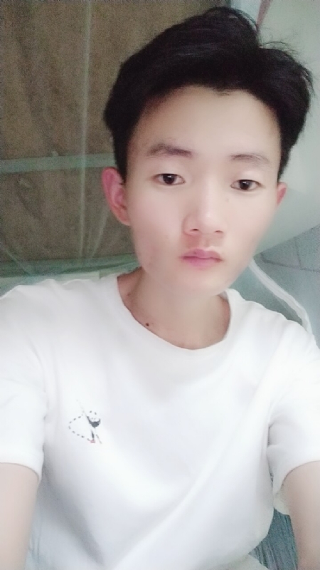 long的第一张照片--汕头相亲服务中心