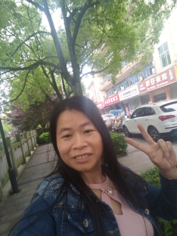 平凡的第一张照片--汕头相亲服务中心