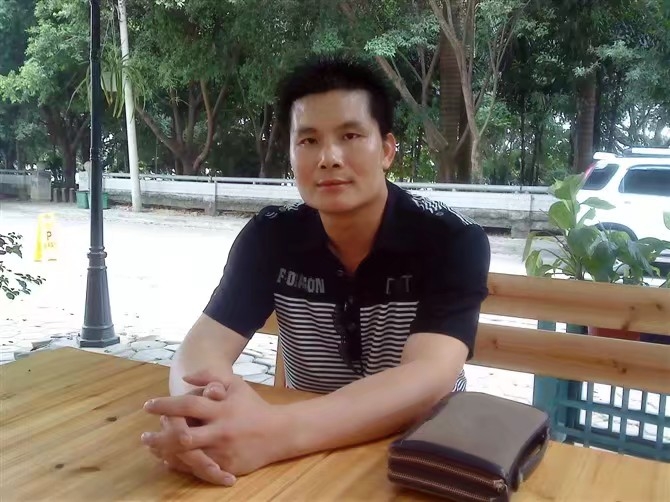 贴身爱人的第一张照片--汕头相亲服务中心