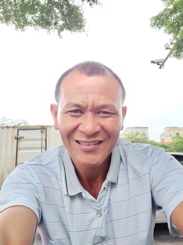 大老的第一张照片--汕头相亲服务中心