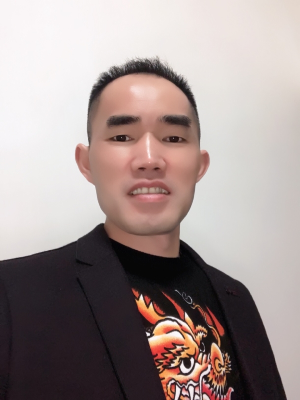 遇上对的人的第一张照片--汕头相亲服务中心